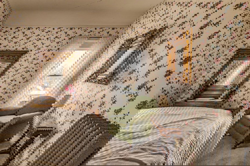 The Swan House - thumb 0