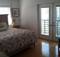 Awesome Florida Canal Home Three Bedroom Home - Tourism Bookings