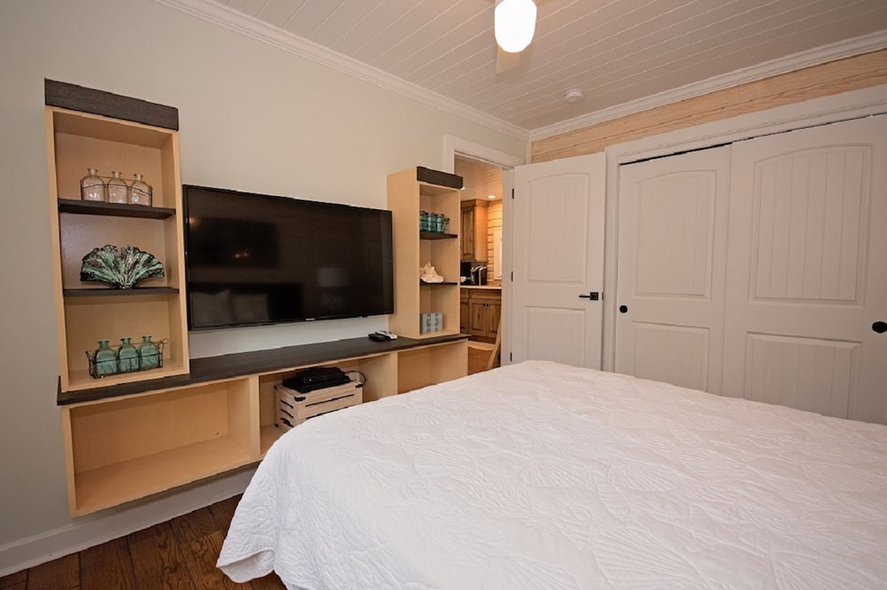 6West Beach Cottages - thumb 6