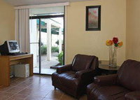 Econo Lodge Inn  Suites