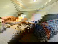 Studio 7 Extended Stay