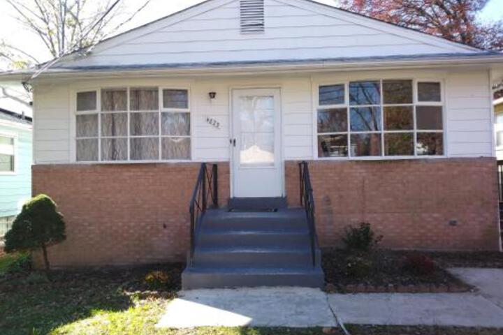 The White House - thumb 0