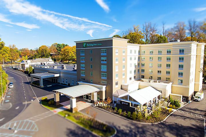 Holiday Inn & Suites Philadelphia W - Drexel Hill, An IHG Hotel - thumb 4