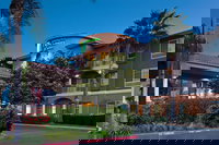 Holiday Inn Express Hotel  Suites Corona an IHG Hotel