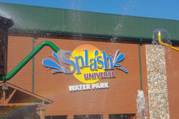 Splash Universe Resort - thumb 2