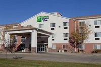 Holiday Inn Express  Suites Fort Pierre an IHG Hotel
