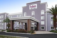 hom hotel  suites Trademark Collection by Wyndham
