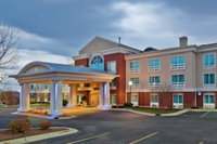 Holiday Inn Express Hotel  Suites Grand Rapids-North an IHG Hotel