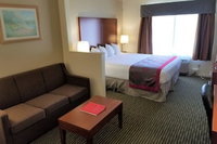 Ramada by Wyndham Bakersfield North