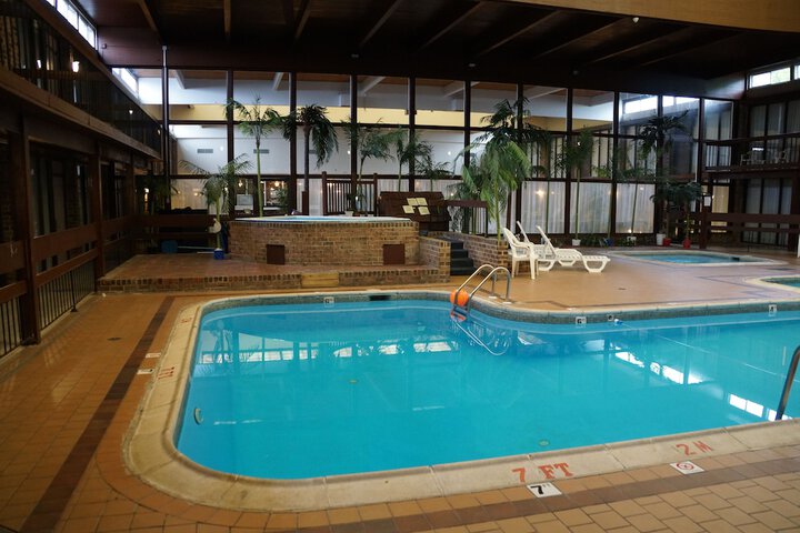 Altoona Grand Hotel & Conference Center - thumb 2