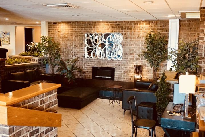 Altoona Grand Hotel & Conference Center - thumb 6