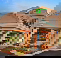 Holiday Inn Express Hotel  Suites Muskogee an IHG Hotel - Tourism Bookings