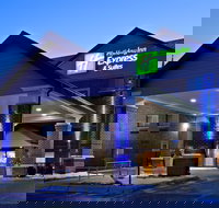 Holiday Inn Express Hotel  Suites St. Paul-Woodbury an IHG Hotel - USA Accommodation