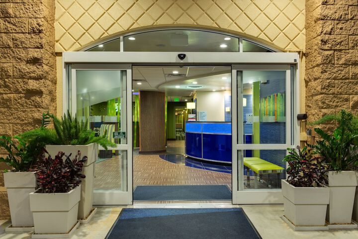 Holiday Inn Express Hotel & Suites Plant City, An IHG Hotel - thumb 2