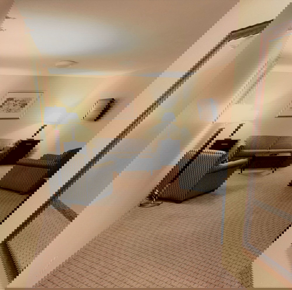 Holiday Inn Express Hotel & Suites Plymouth, An IHG Hotel - thumb 5