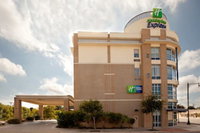 Holiday Inn Express San Antonio Rivercenter Area an IHG Hotel