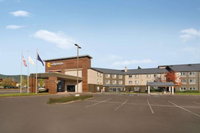 La Quinta Inn  Suites by Wyndham Springfield