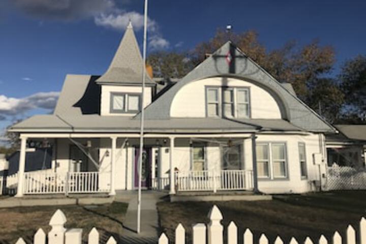 Celestial Rose Bed & Breakfast - thumb 0