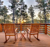 Alto Family Escape Four Bedroom Cabin with Hot Tub - China Accommodation