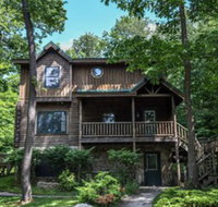 Keep Dreaming 4 Bedroom House - Tourism Bookings