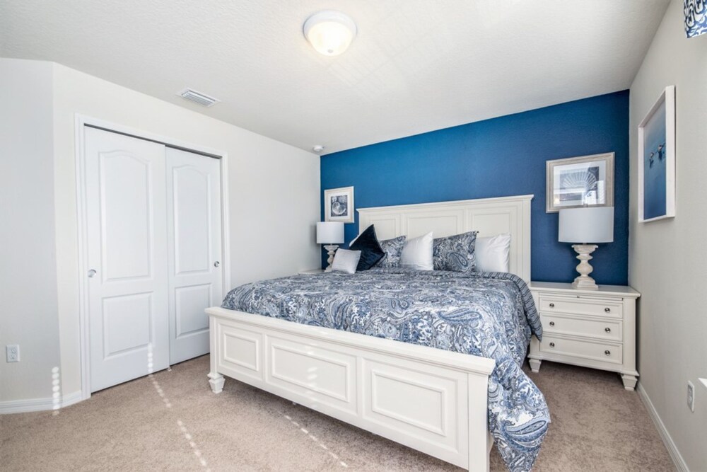 1953 Nice Court - thumb 1