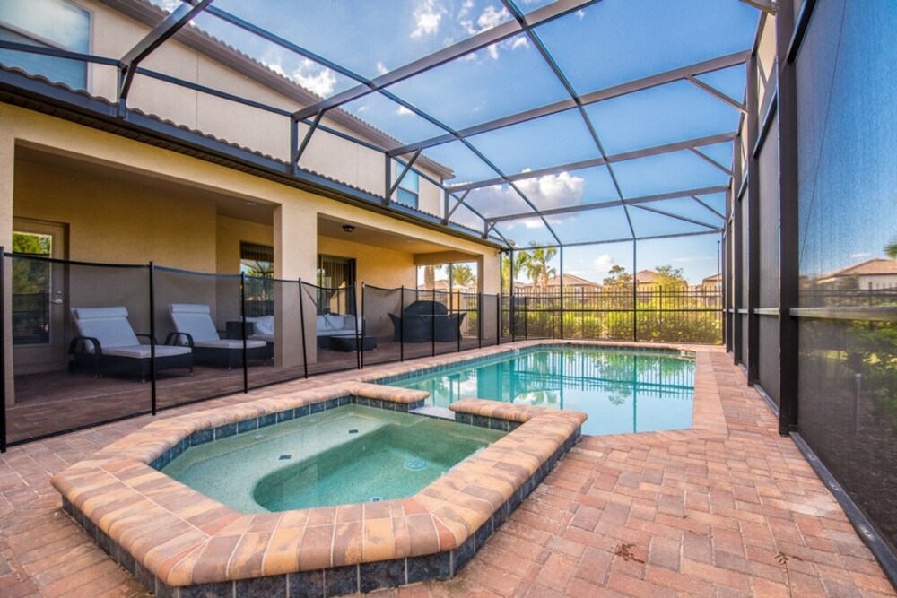 1953 Nice Court - thumb 0