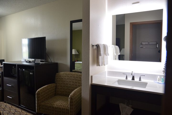 Quality Inn - thumb 5