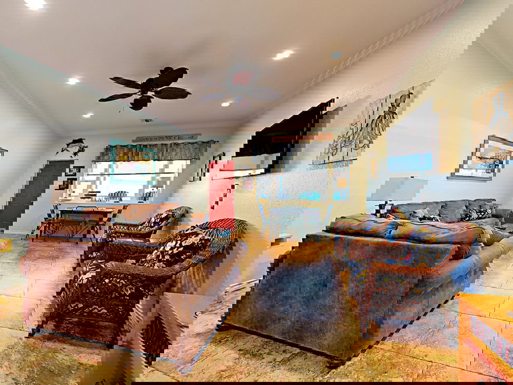 41Ir: Beach Retreat - Three Bedroom Home - thumb 1