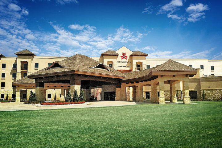 Shangri-La Resort - thumb 1