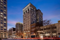 Glass Light Hotel  Gallery Autograph Collection