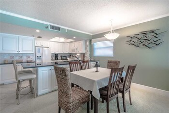 Pointe Condo 201 Two Bedroom Condo - thumb 1