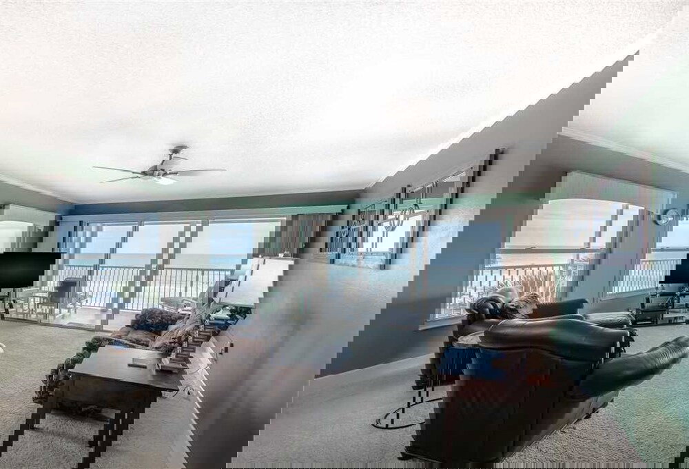 Pointe Condo 201 Two Bedroom Condo - thumb 3