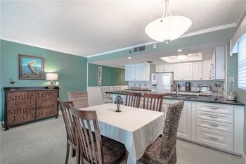 Pointe Condo 201 Two Bedroom Condo - thumb 0