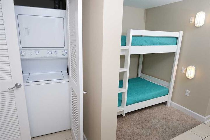 Grand Panama 106 Tower I Two Bedroom Condo - thumb 3