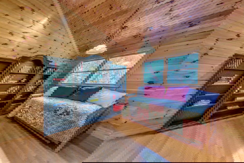 On Golden Pond- Near Ocoee River - thumb 4