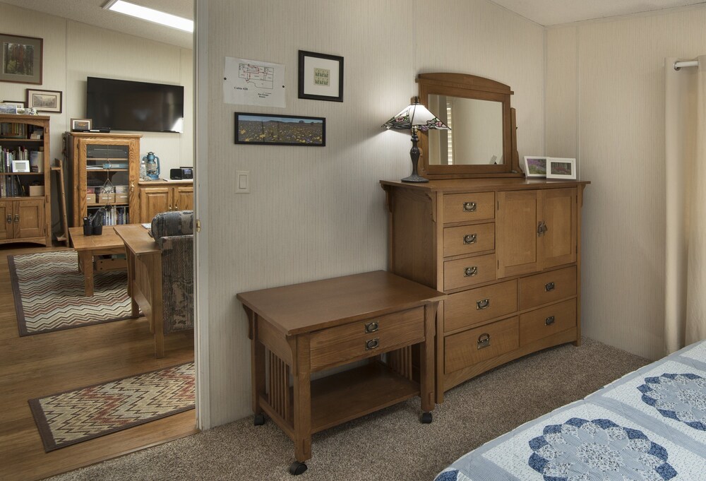 42R Rosenbergs Creekside Cabin - thumb 4