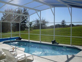 Holiday Villa - thumb 0