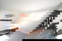 Bright Spacious Family House Near Universal Studios