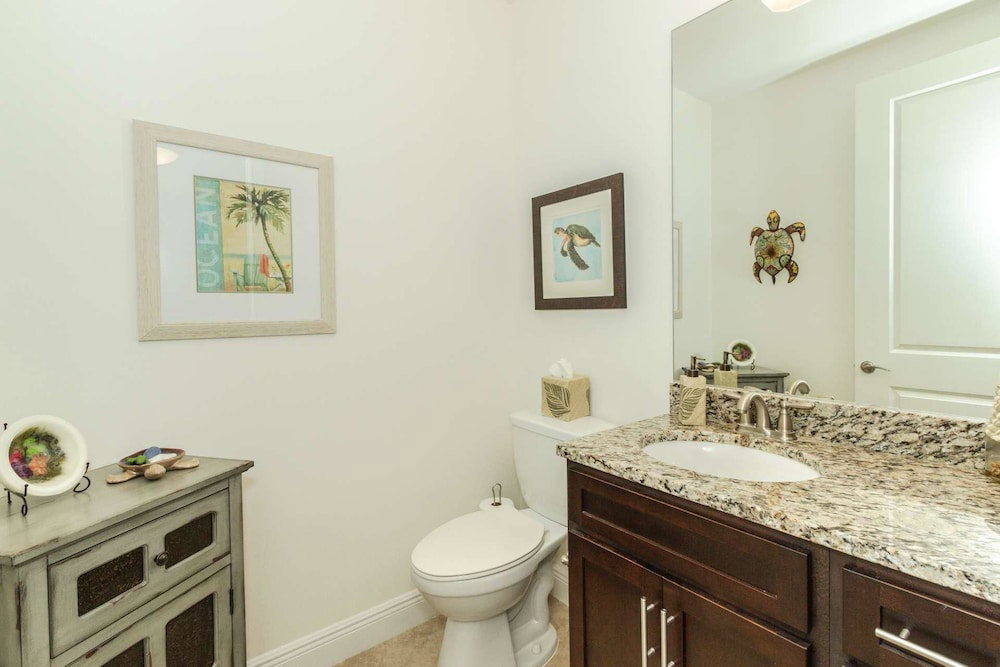 The Residences At Coconut Pointe 8203 - thumb 3