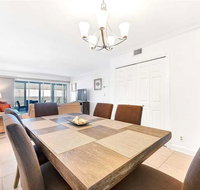 Retreat V 687B 2 Bedrooms Beach Front HDTV WiFi Sleeps 6 - Tourism Bookings