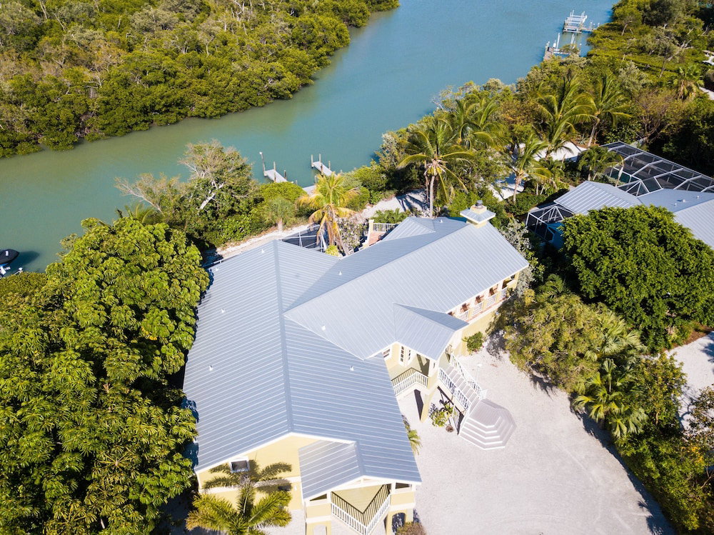 Green Heron House - thumb 0