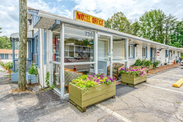 OYO Inn Kernersville - thumb 2