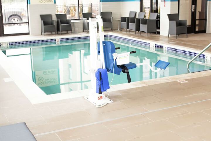 Hampton Inn & Suites Dundee - thumb 6