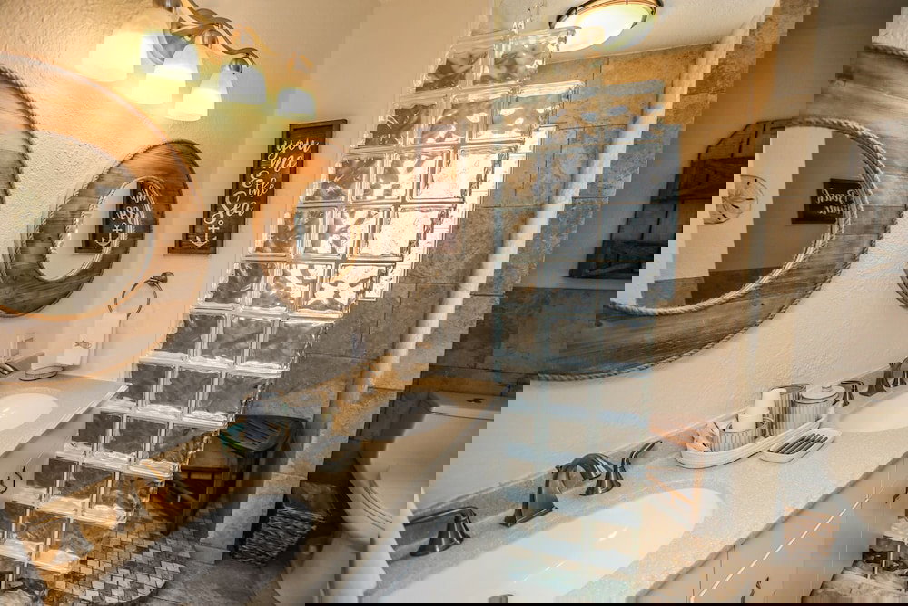 145 Jefferson - thumb 1