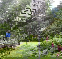 Mt. Baker Lodging Cabin 42  Pets OK WIFI Sleeps 4 by MBL - Tourism Bookings