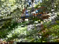 Mt. Baker Lodging Cabin 7  Lakefront Sleeps 10 by MBL