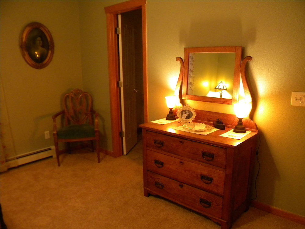 Dancing Moon Bed & Breakfast - thumb 6
