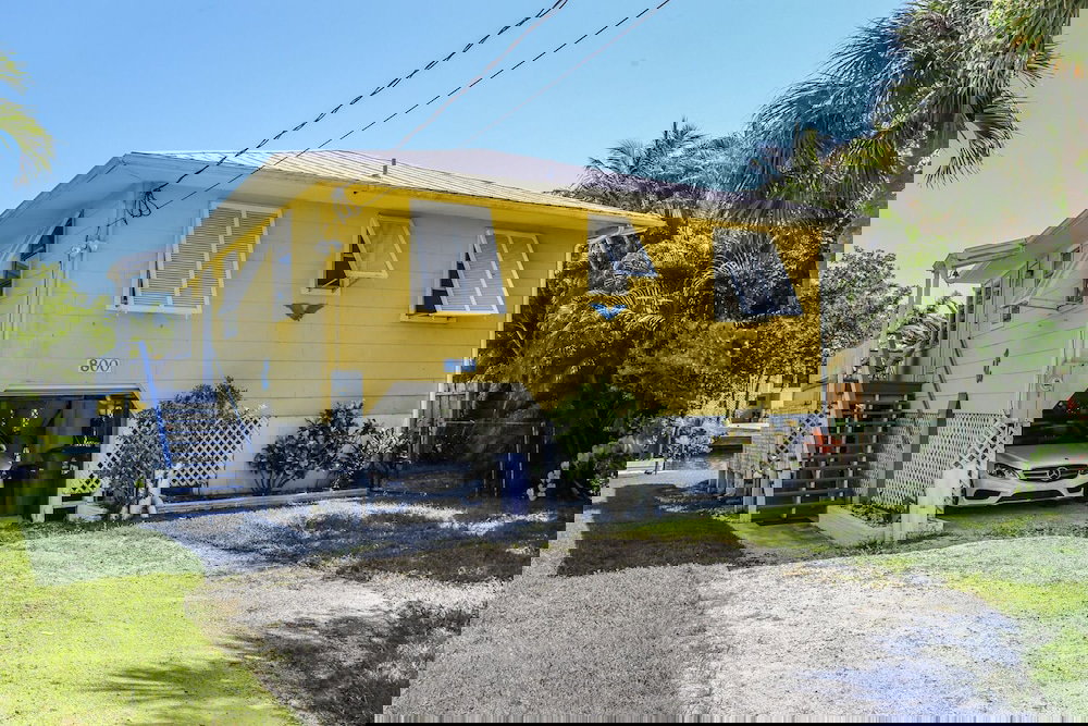 800 Third Street - thumb 0