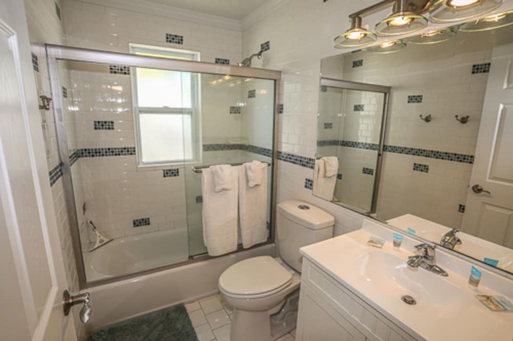 2518 Estero - thumb 0