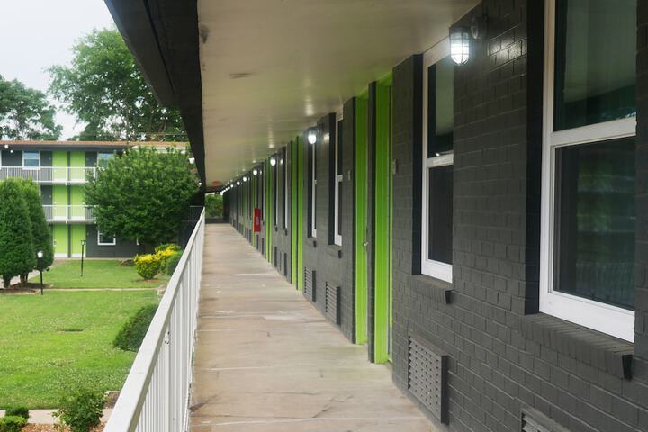 Hillside Crossing Nashville A Ramada By Wyndham - thumb 1